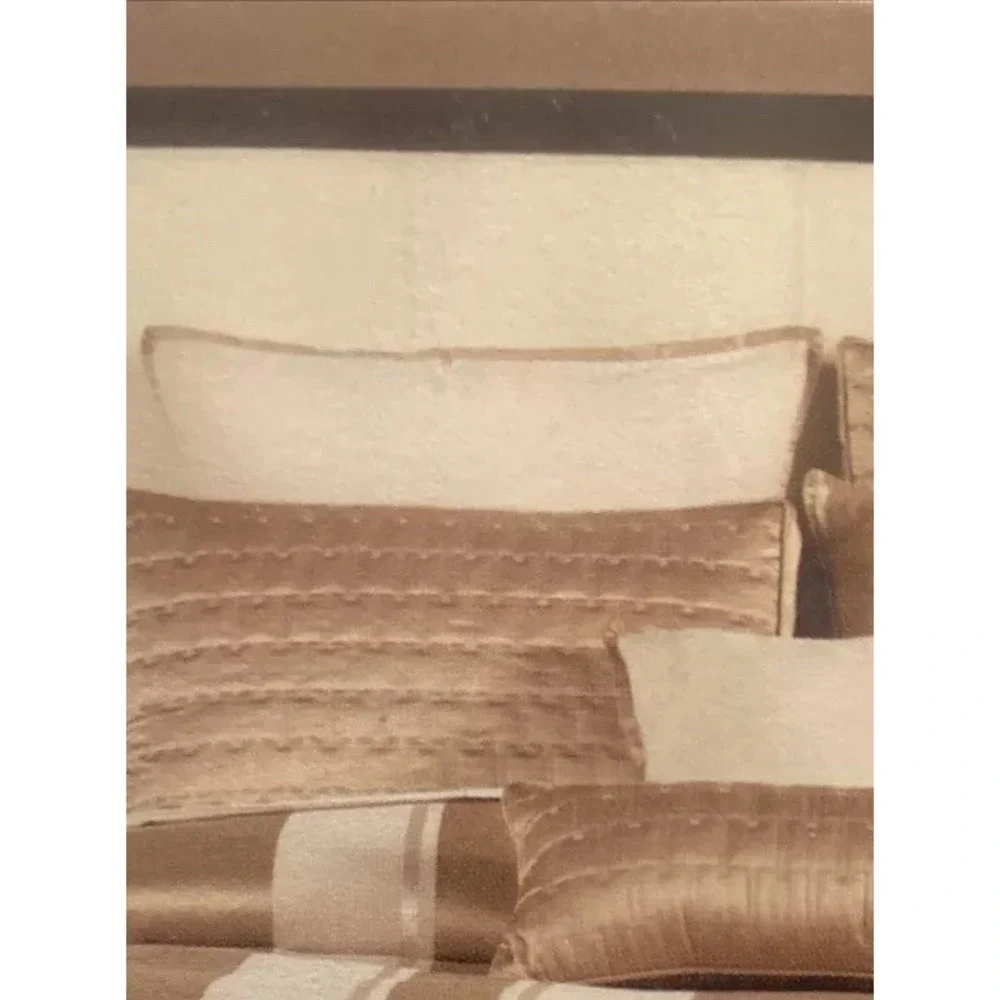 New Hotel Collection Beige Bold Stripe Euro sham(1 sham) Rayon Blend 26 X 26‎